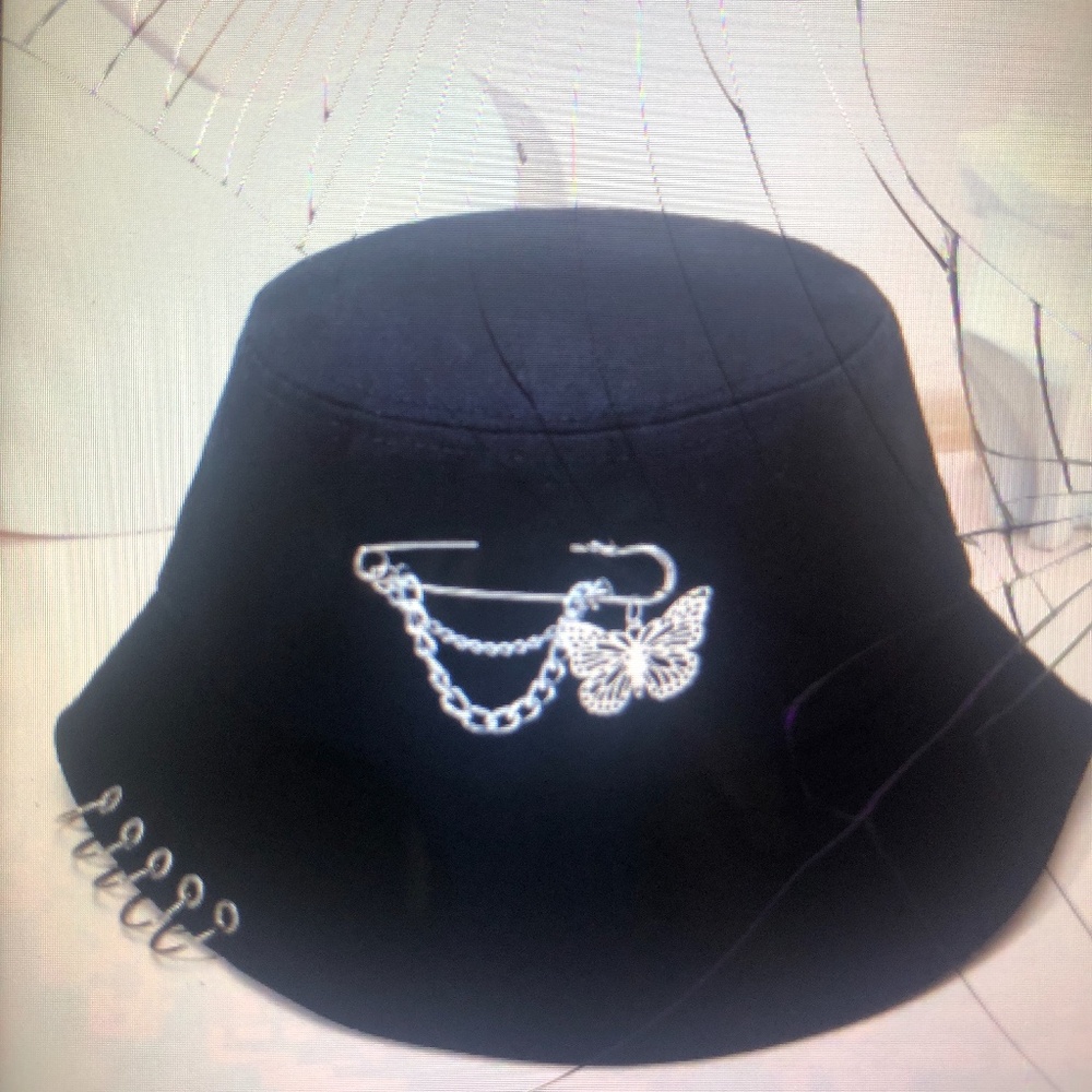 Black butterfly bucket hat
